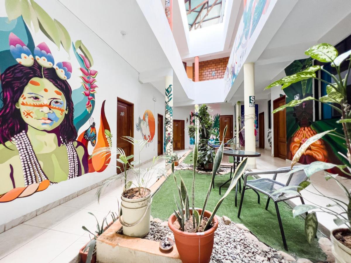 טראפוטו El Mural Backpackers מראה חיצוני תמונה